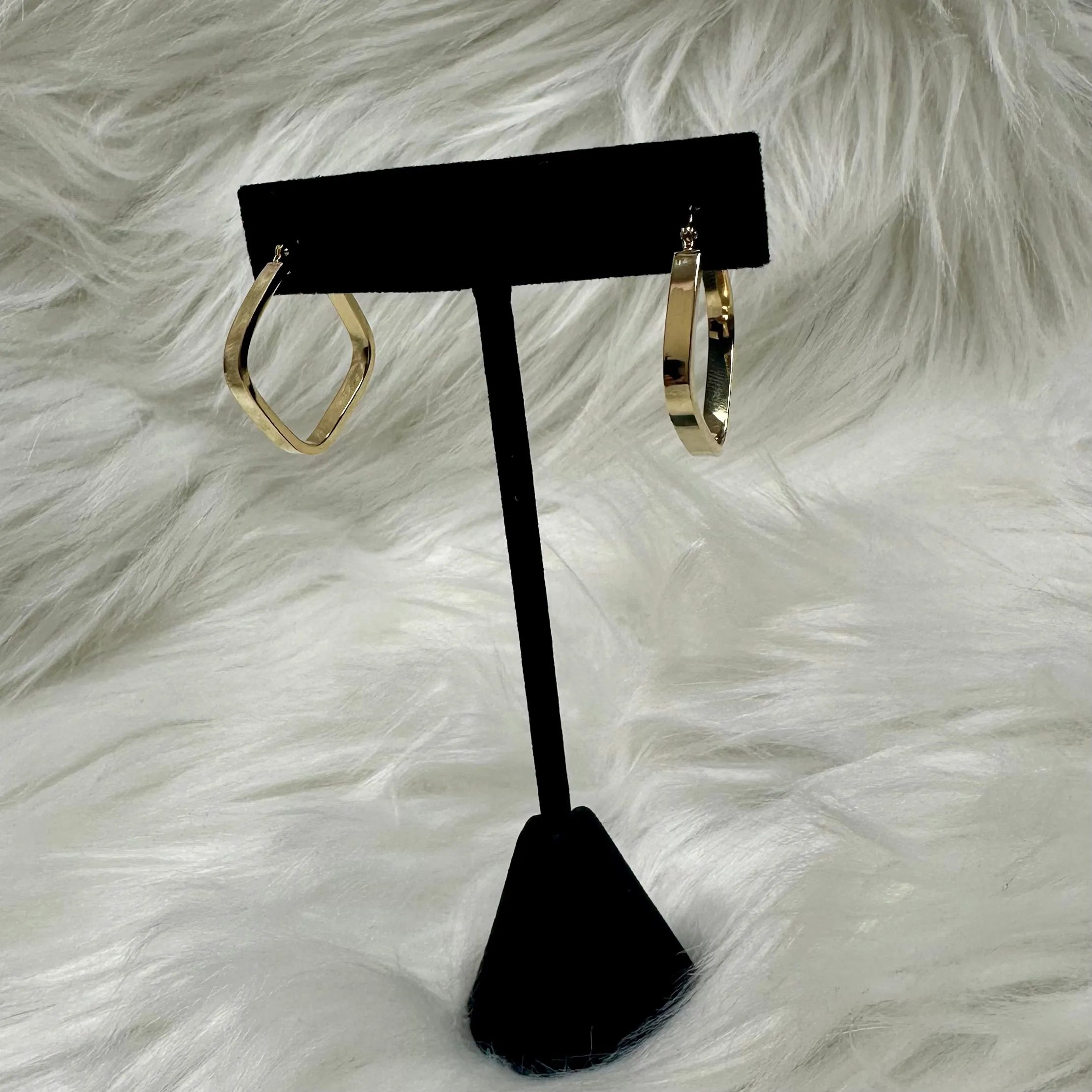 14k Gold Square Hoop Earrings