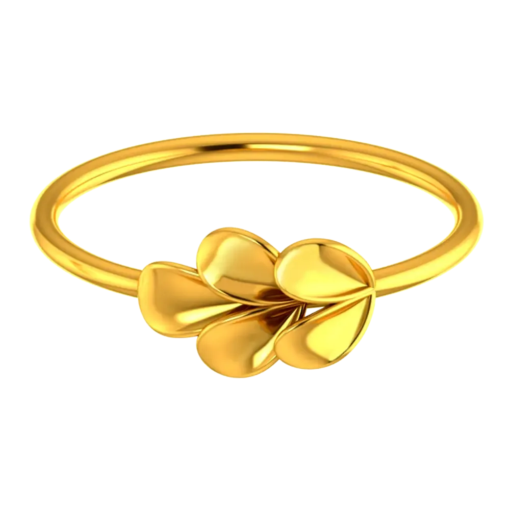 18k Gold Ring With A Leaf Design On Top