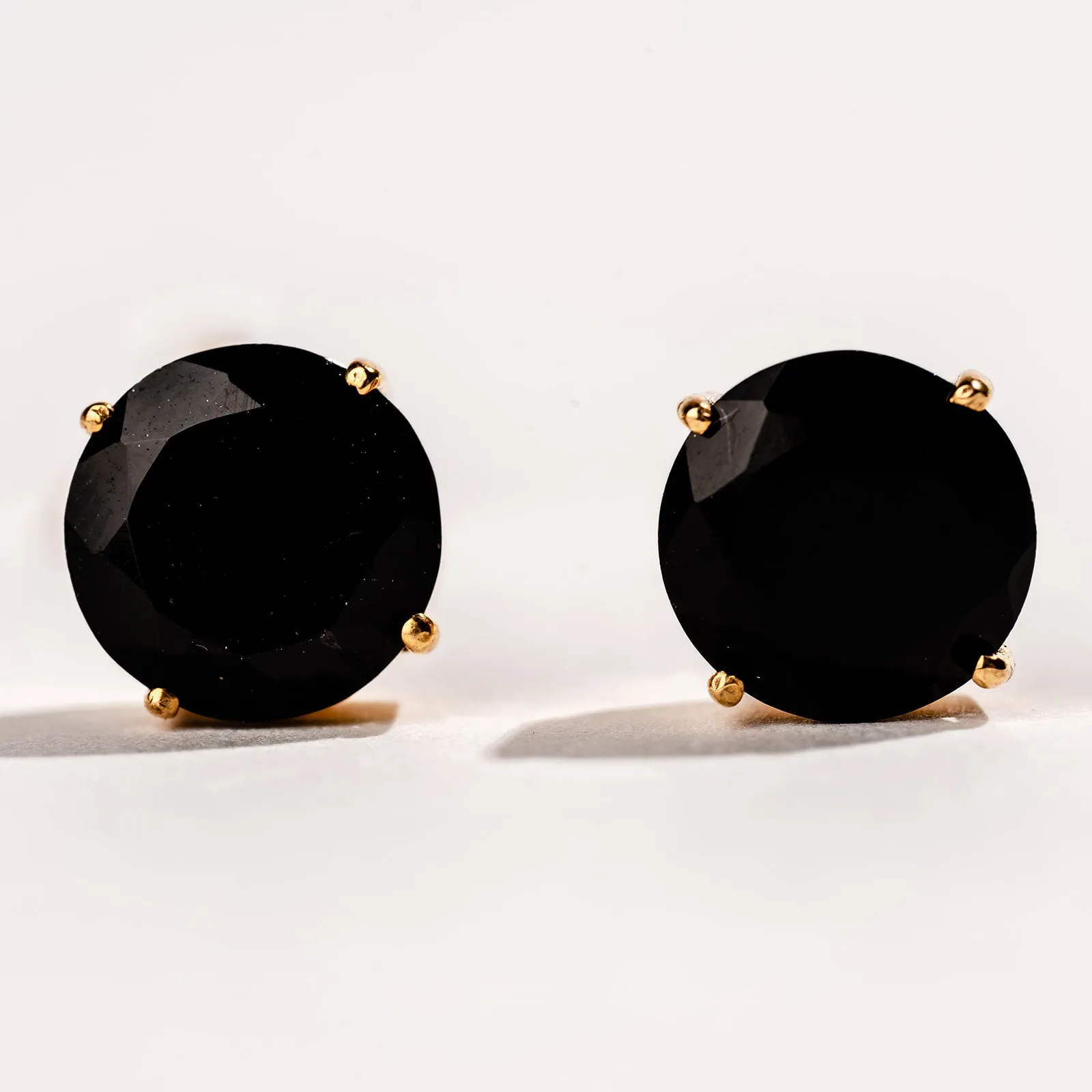 Black Onyx Large Round