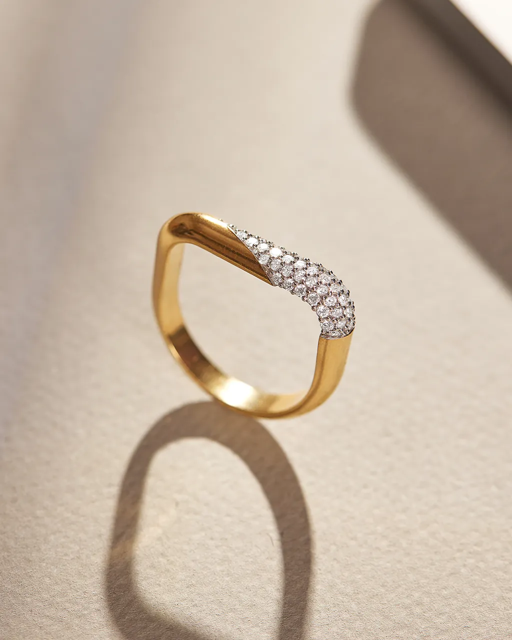 Duo Pave Diamond Band