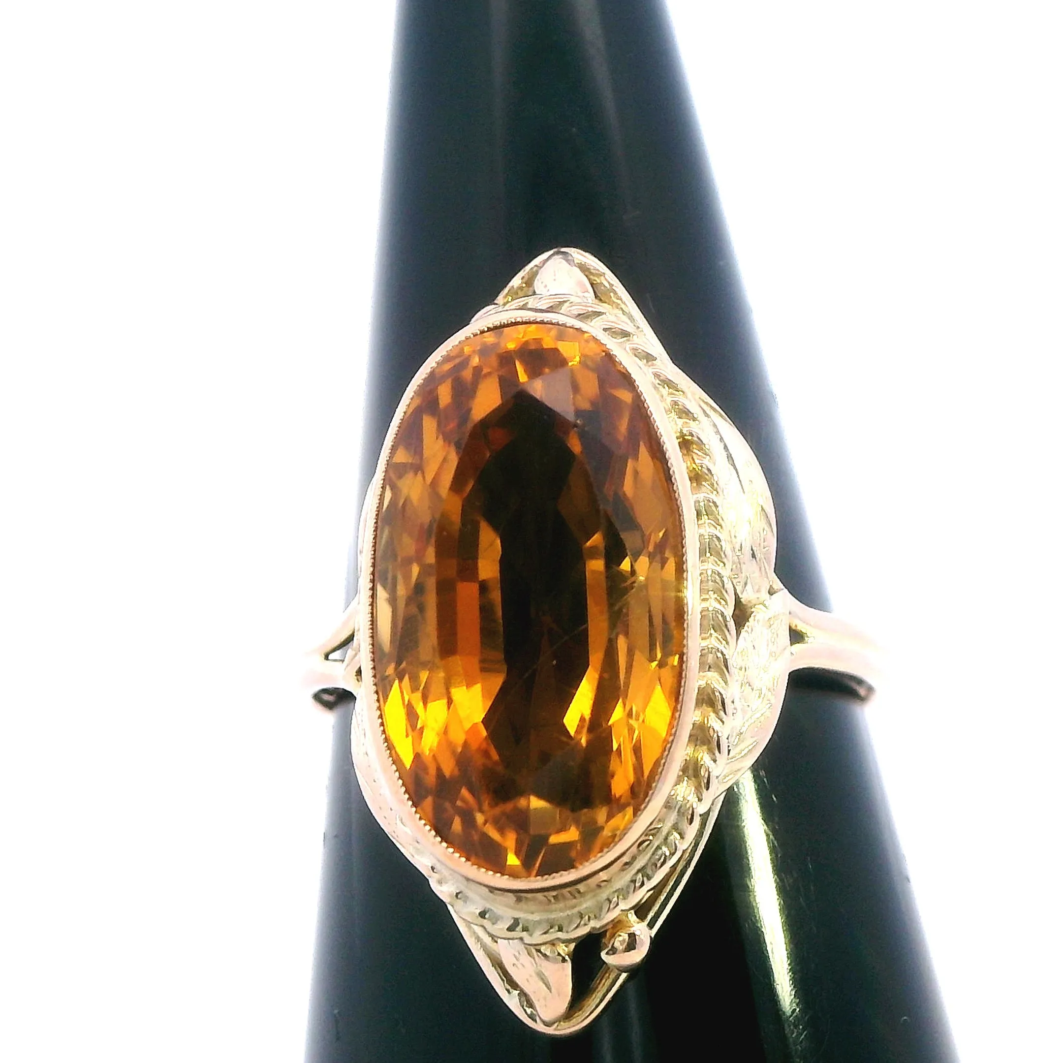 Elegant 9ct Yellow Gold Citrine Ring - Radiant and Refined