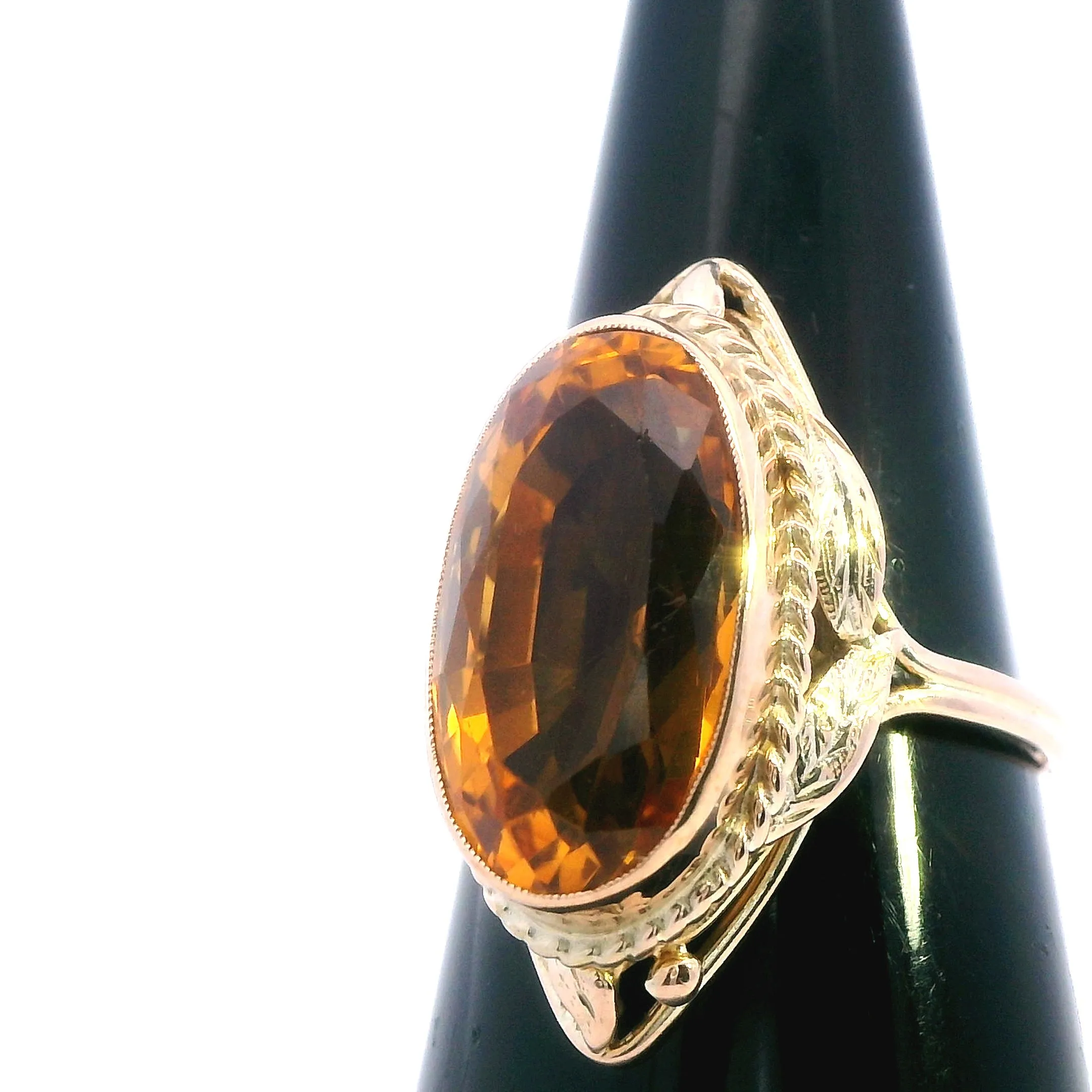 Elegant 9ct Yellow Gold Citrine Ring - Radiant and Refined