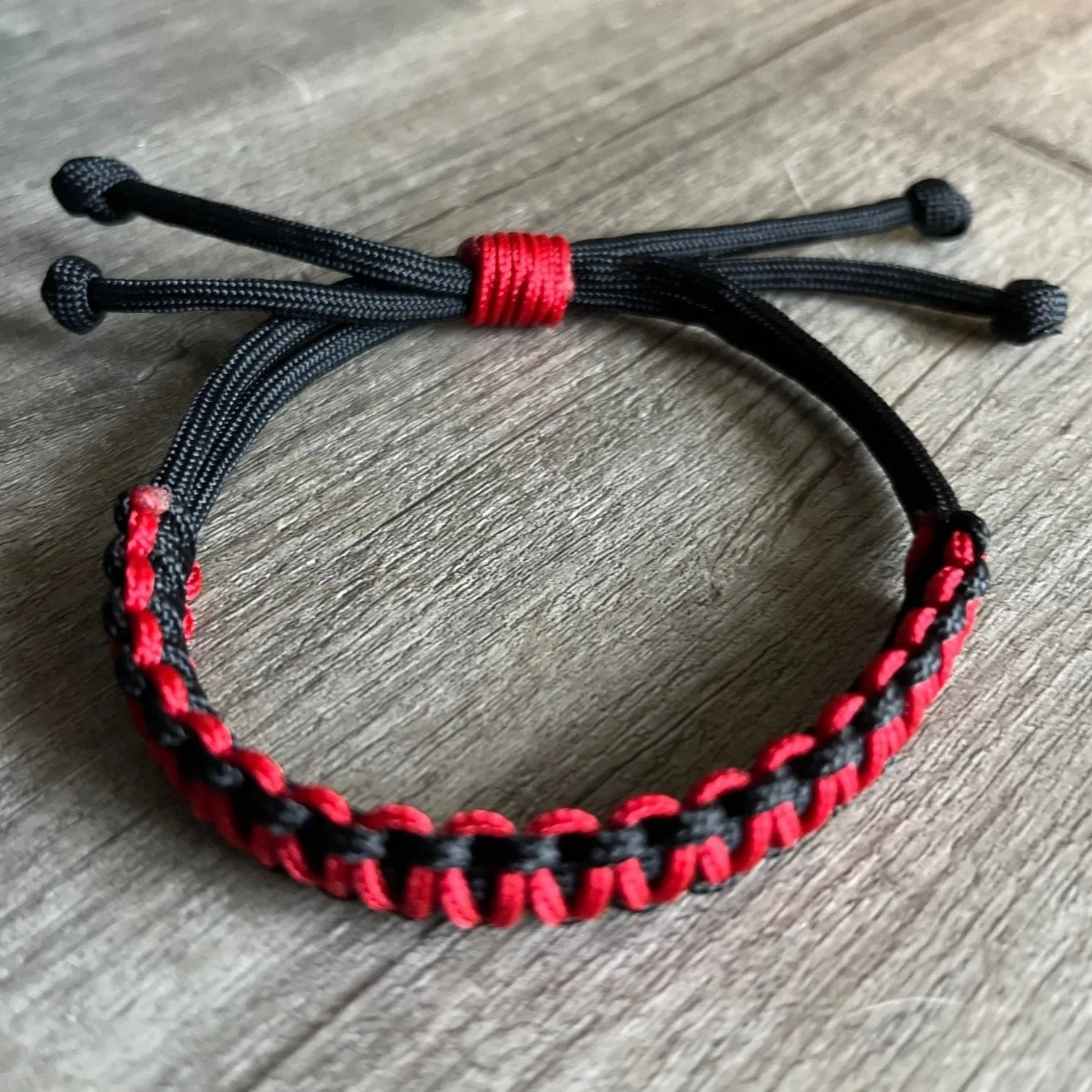 Friendship Paracord Bracelet