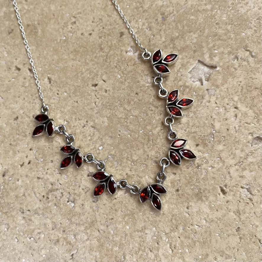 Garnet Necklace - Muse