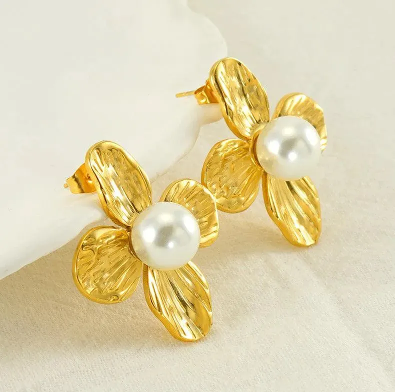 Gold-Plated Flower Stud Earrings with Simulated Pearl – Trendy Stainless Steel Earrings