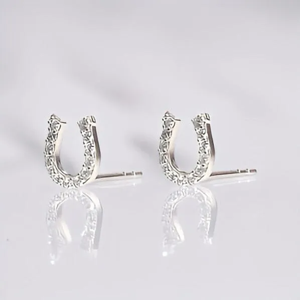 Horse Shoe Studs