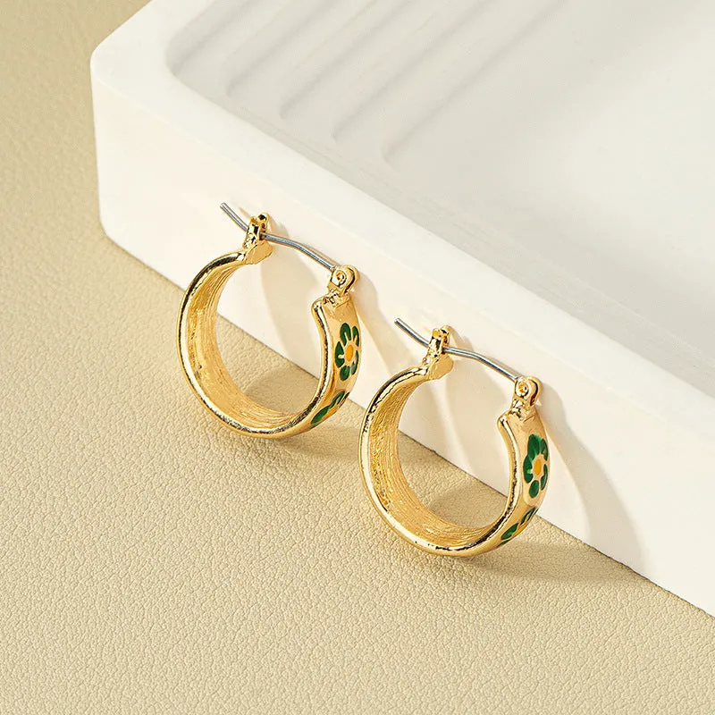 Just lil things Gold Hoop Earrings