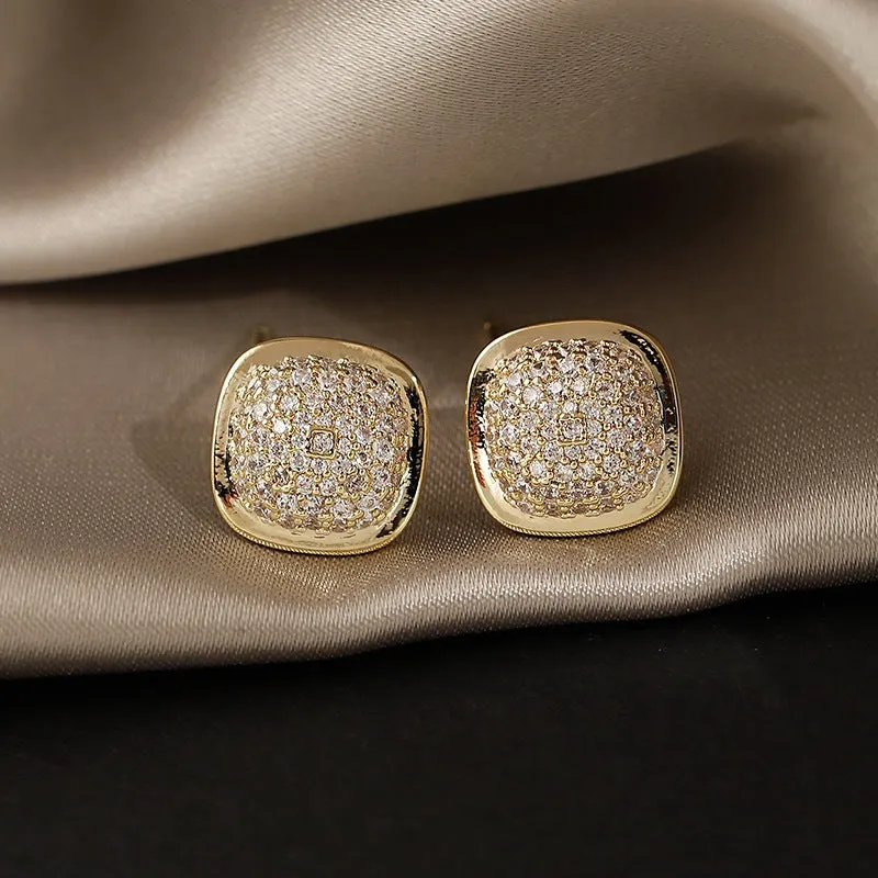 Just Lil Things Gold Pin Earrings jlt11934