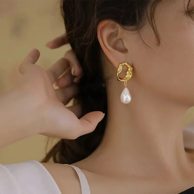 Just Lil Things Gold Pin Earrings jlt12138