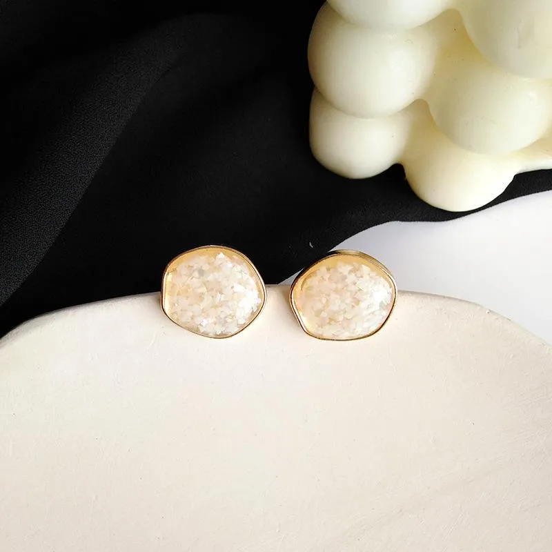 just-lil-things-pin-earrings-white-earrings-jlt10462