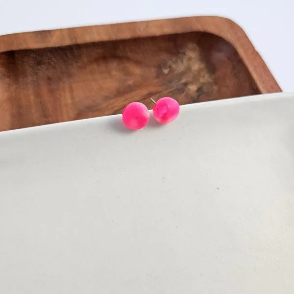 Kate Studs - Hot Pink