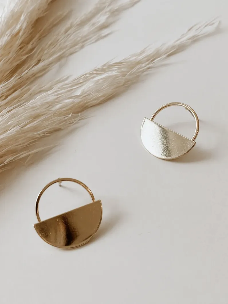 Oceanne Adéle Stud Earrings