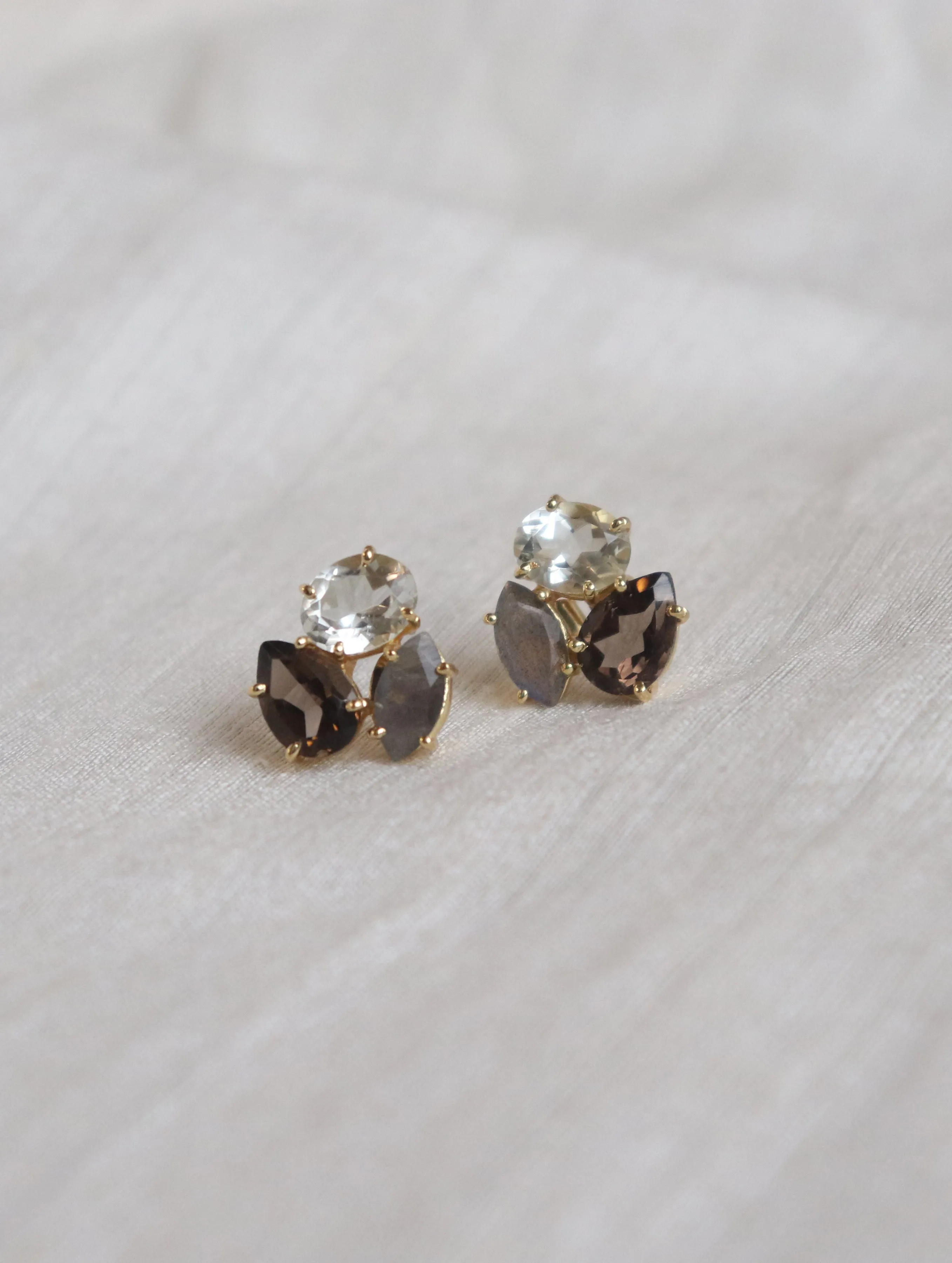 Ruri Studs - Smoke